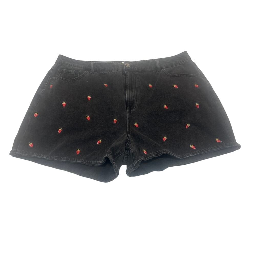 Forever 21 Premium Embroided Strawberries Gray Jean Shorts 16